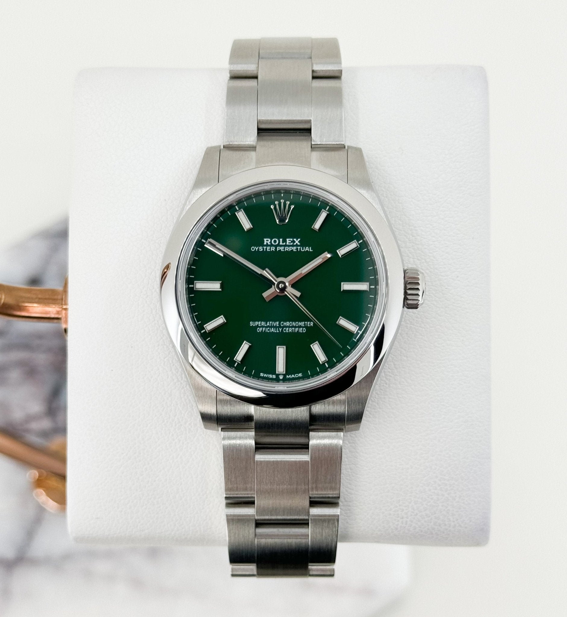 rolex oyster perpetual 31 watch domed bezel green index dial oyster bracelet 2020 release 277200 greio