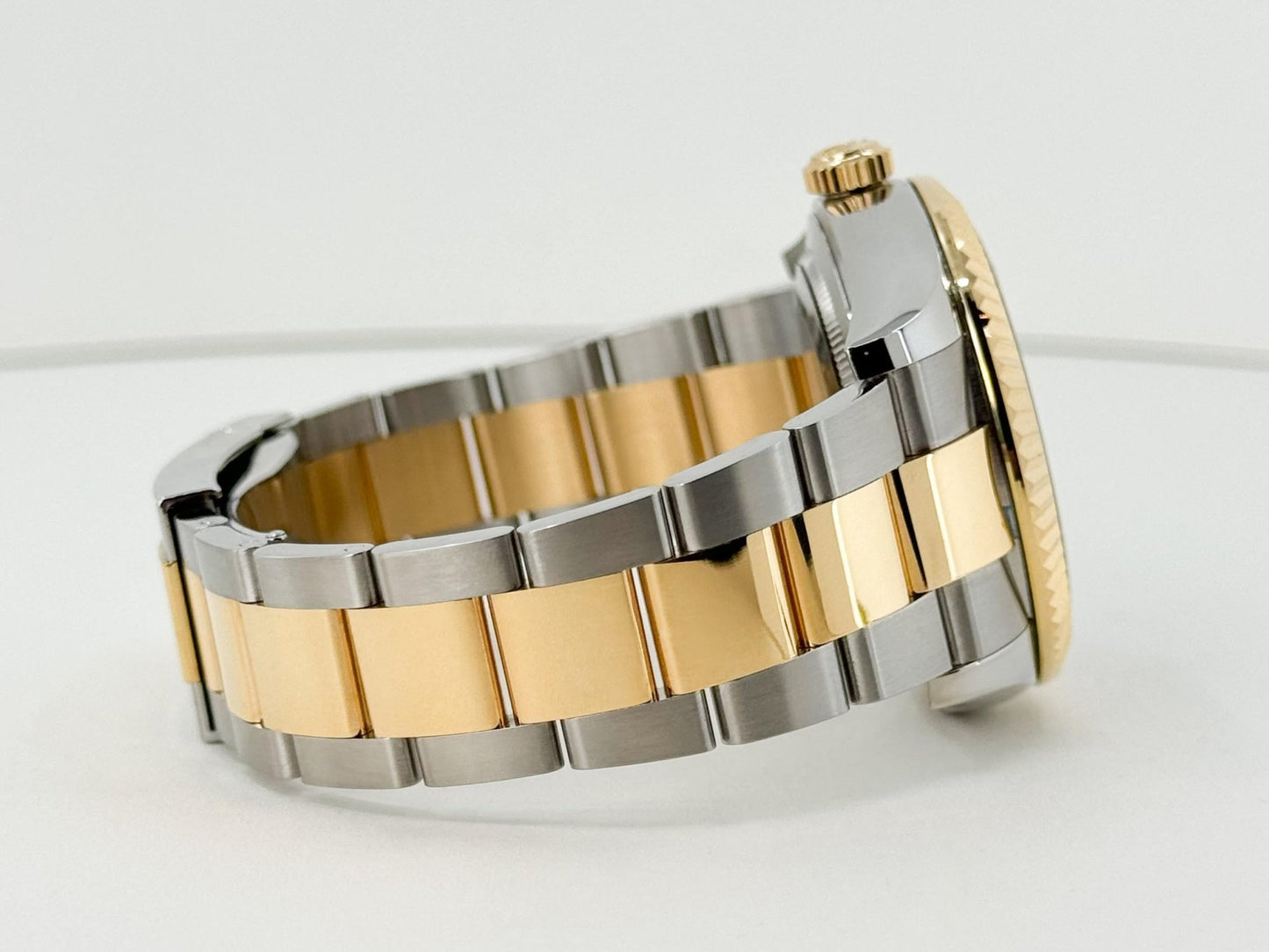 Rolex Sky-Dweller Yellow Gold/Steel Black Index Dial Fluted Bezel Oyster Bracelet 326933 - Luxury Time NYC