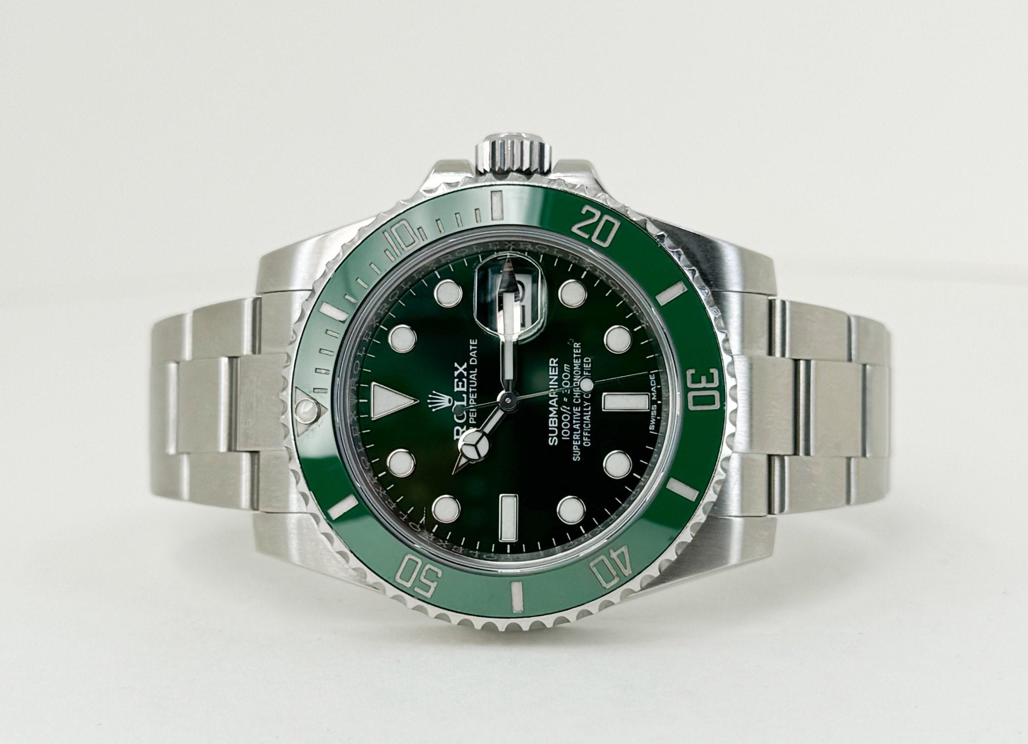 Rolex Submariner Date "Hulk" Stainless Steel Green Dial 116610LV ...