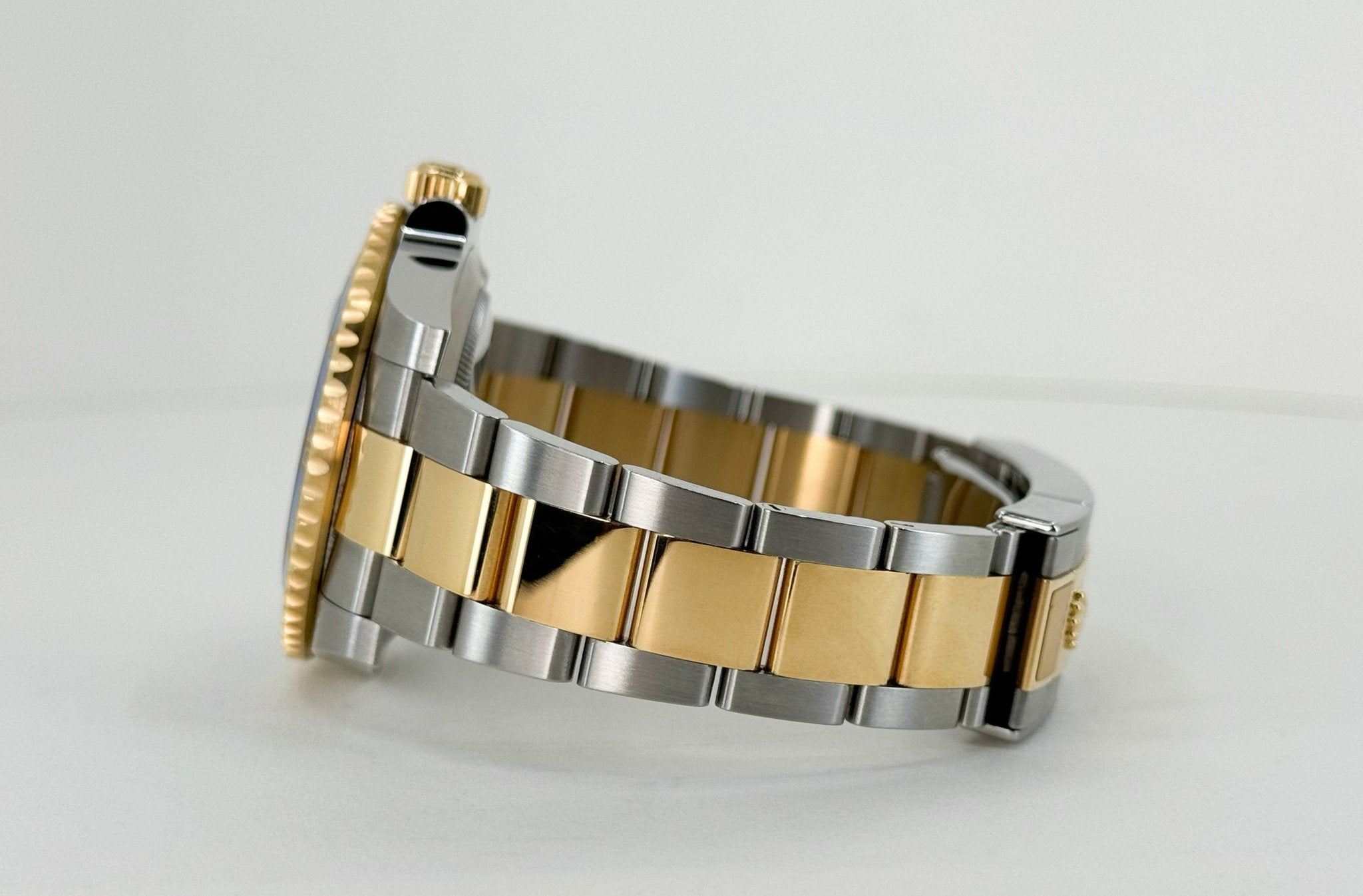 Buy Yellow Gold Rolex Submariner 116613LB - Luxury Time NYC